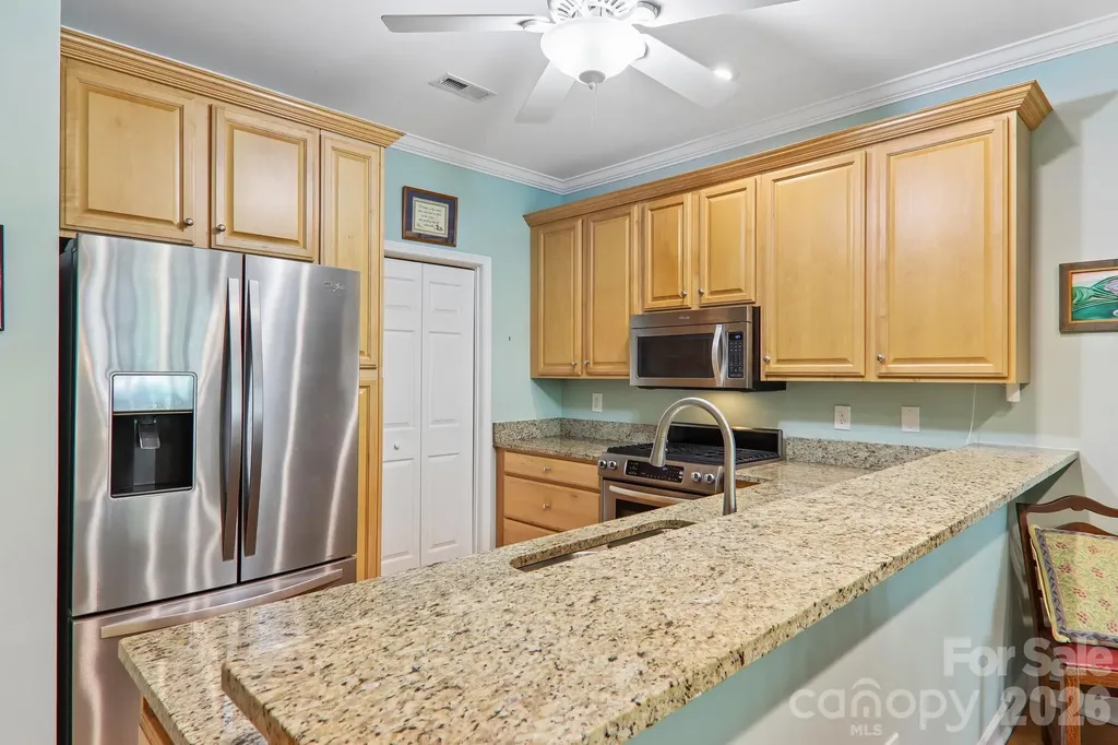 54 Victoria Park Drive Hendersonville NC 28792