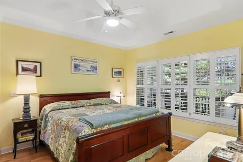 54 Victoria Park Drive Hendersonville NC 28792