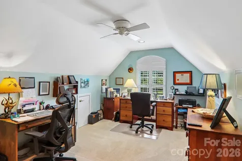 54 Victoria Park Drive Hendersonville NC 28792