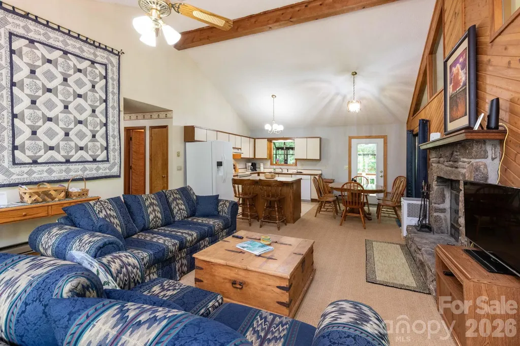 86 Mountain Road Maggie Valley NC 28751
