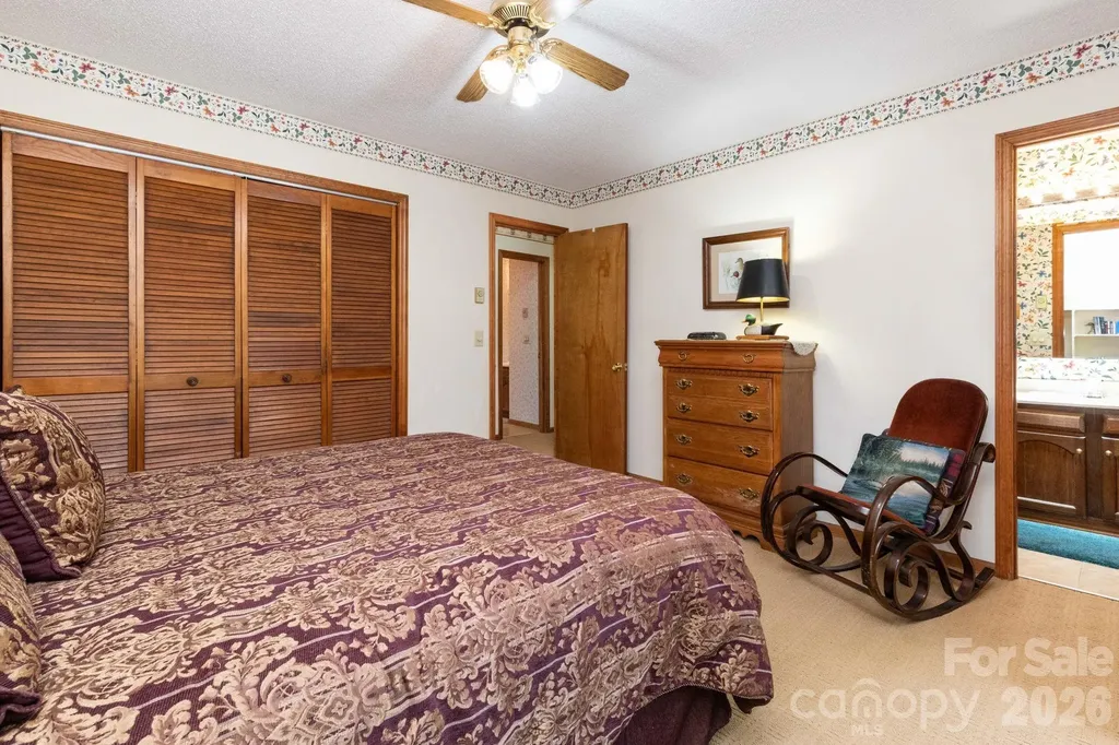 86 Mountain Road Maggie Valley NC 28751