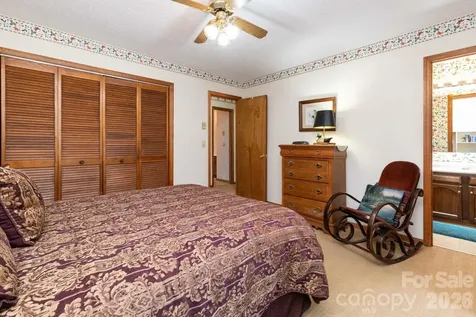 86 Mountain Road Maggie Valley NC 28751