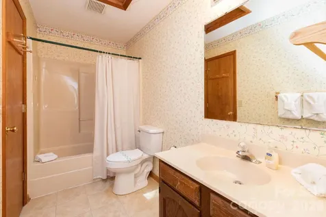 86 Mountain Road Maggie Valley NC 28751