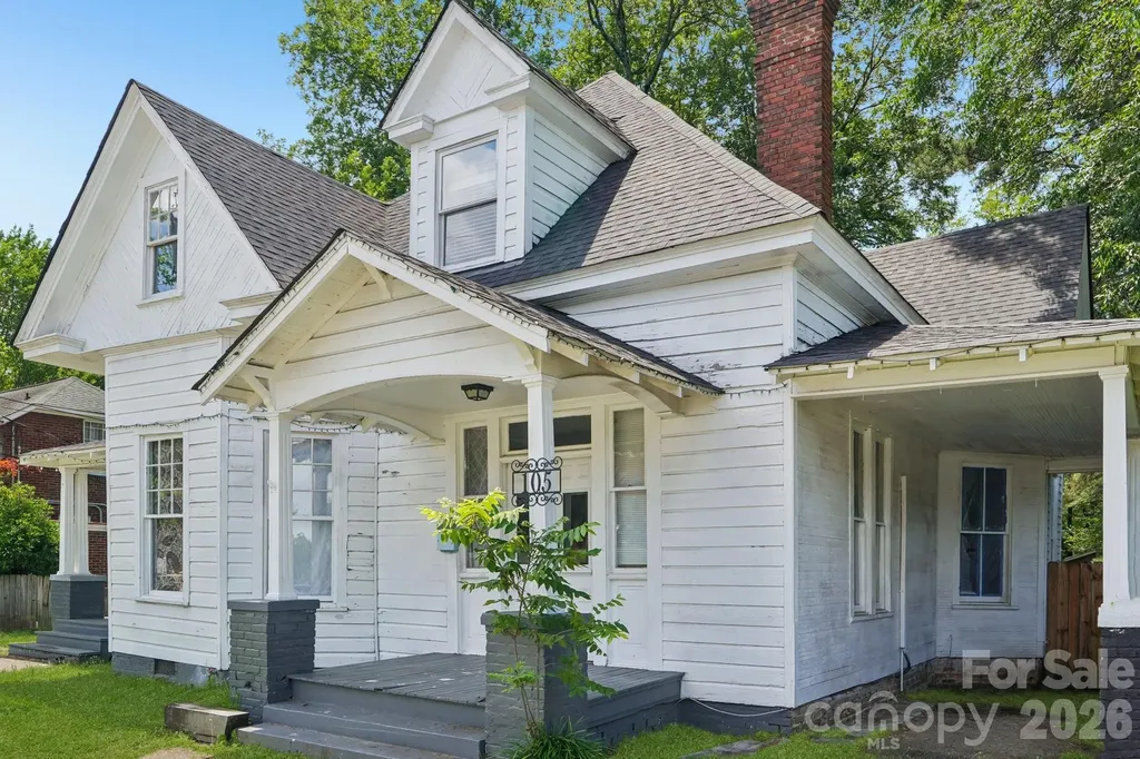 Monroe NC, 105 W Houston Street