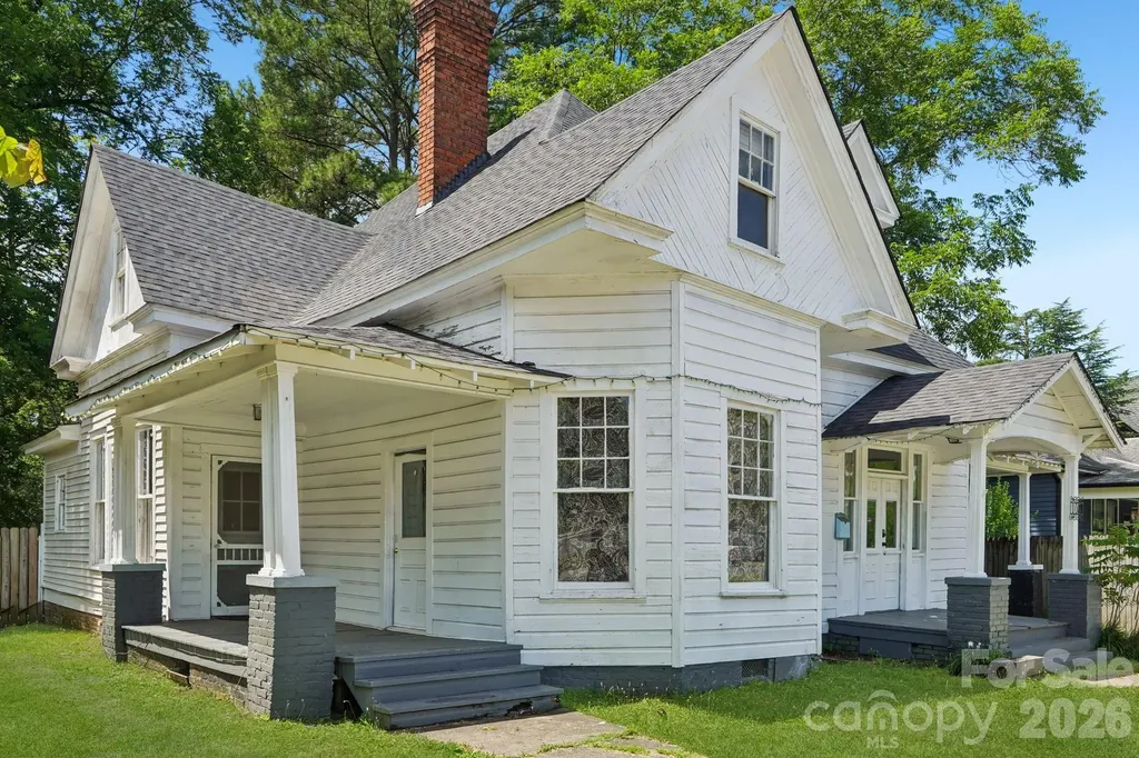 105 W Houston Street Monroe NC 28112