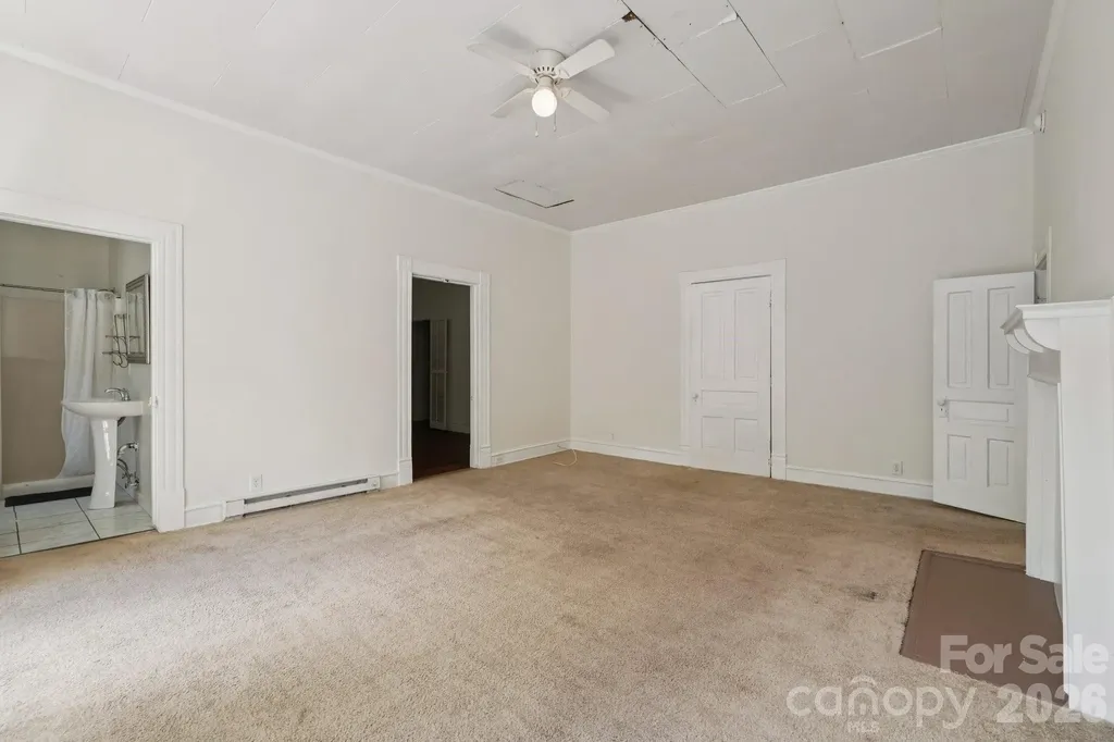 105 W Houston Street Monroe NC 28112