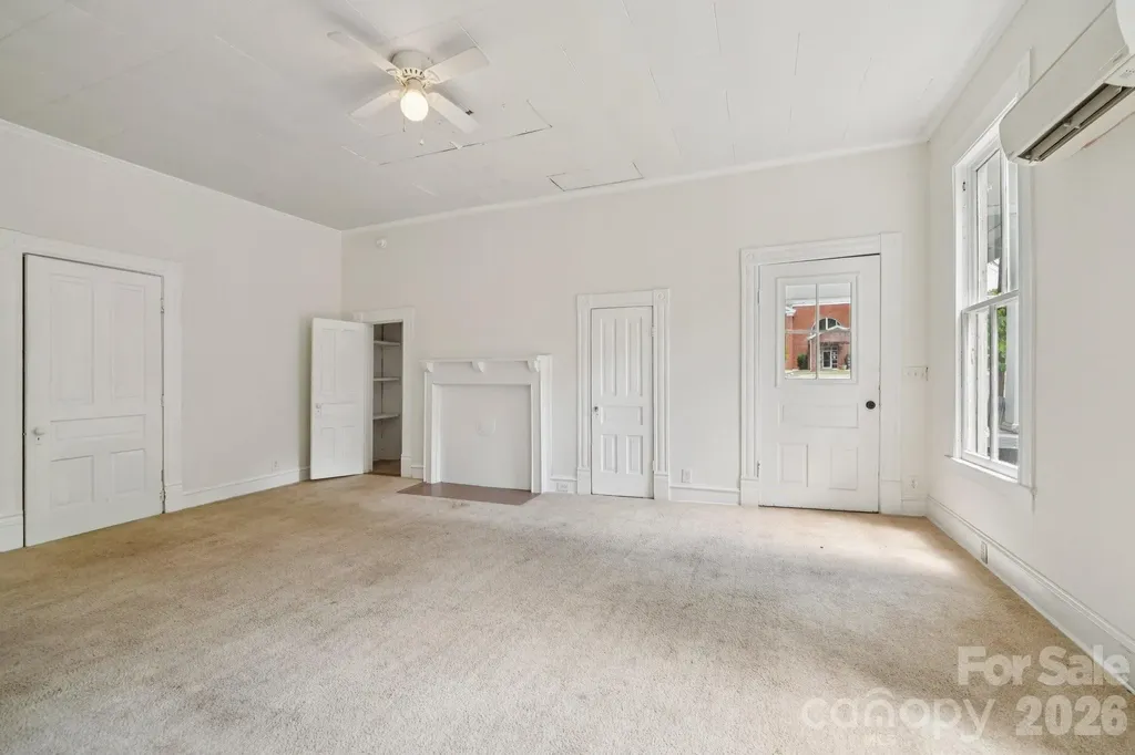 105 W Houston Street Monroe NC 28112
