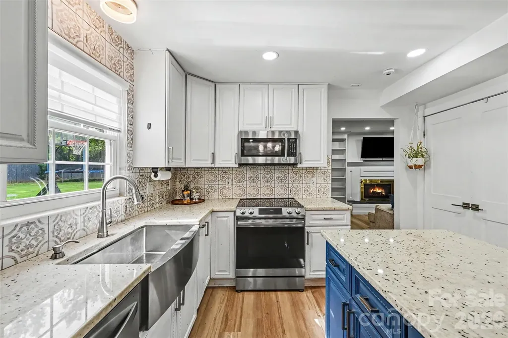 5821 Shadow Creek Road Charlotte NC 28226