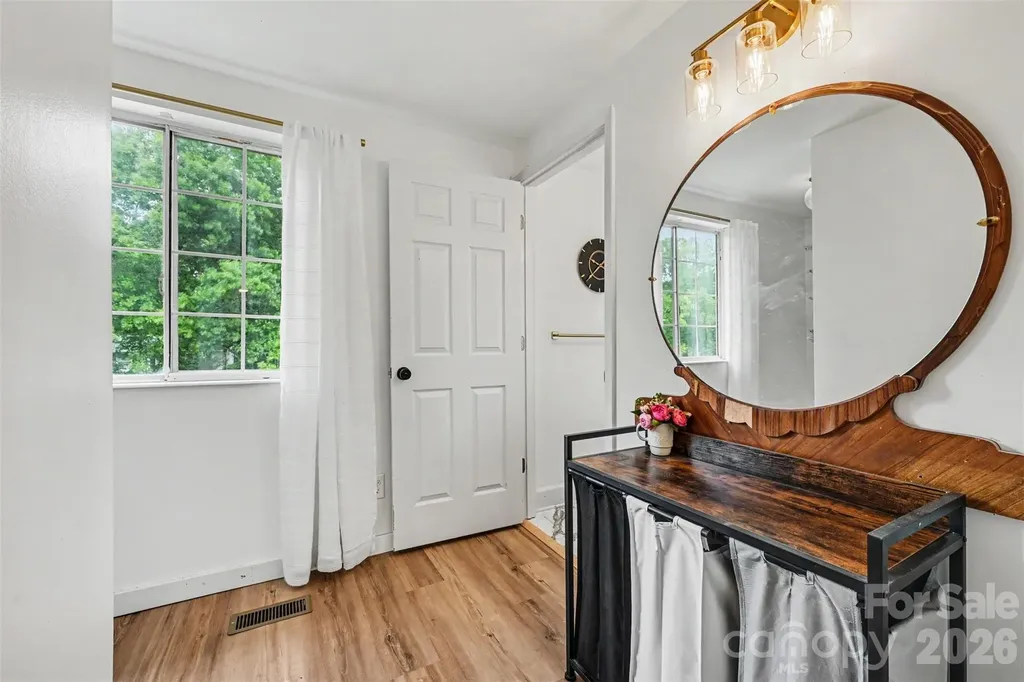 5821 Shadow Creek Road Charlotte NC 28226