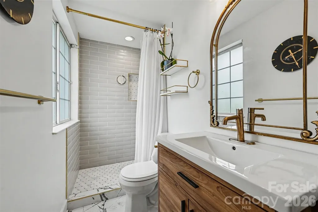 5821 Shadow Creek Road Charlotte NC 28226