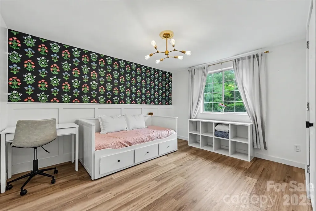 5821 Shadow Creek Road Charlotte NC 28226