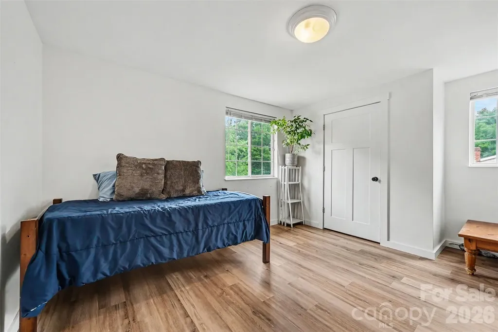 5821 Shadow Creek Road Charlotte NC 28226