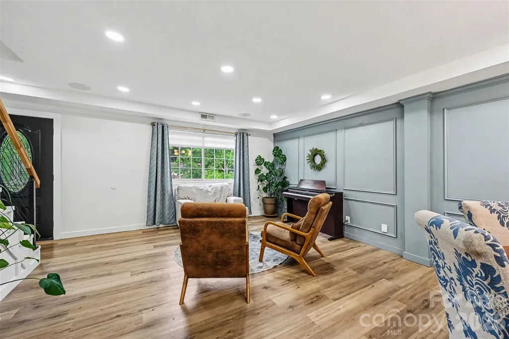 5821 Shadow Creek Road Charlotte NC 28226