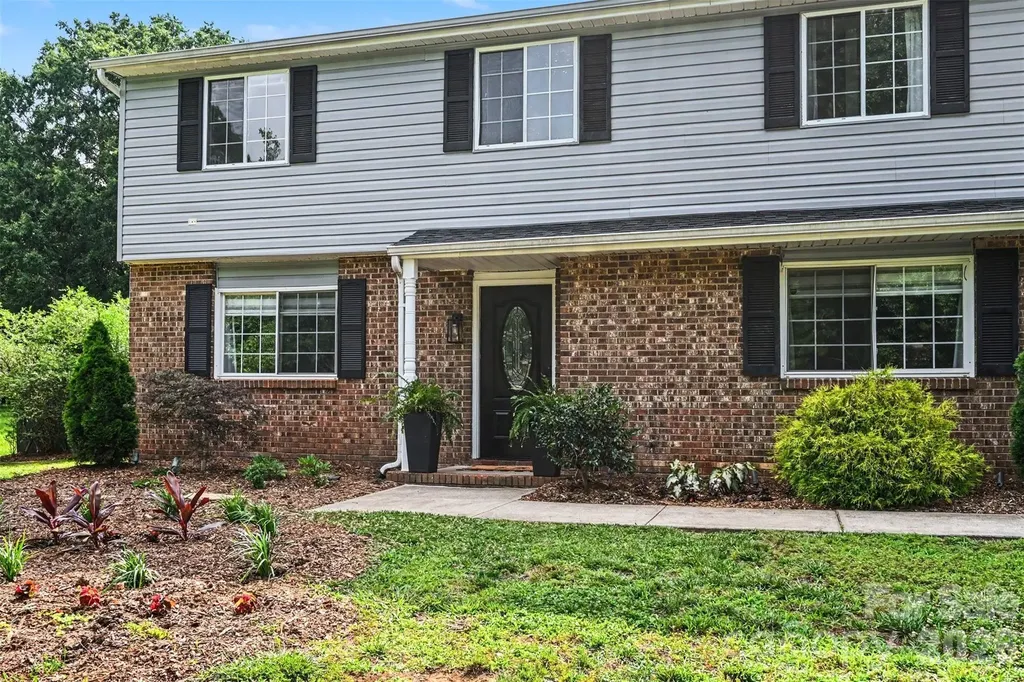 5821 Shadow Creek Road Charlotte NC 28226