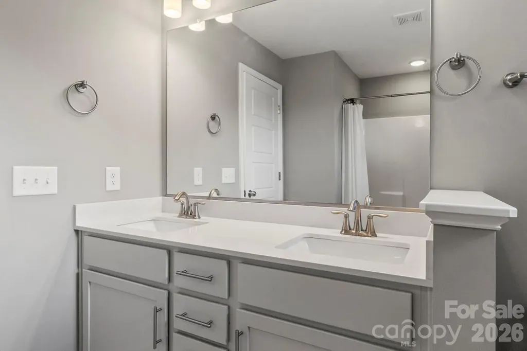 139 Wade Eaton Drive Mocksville NC 27028