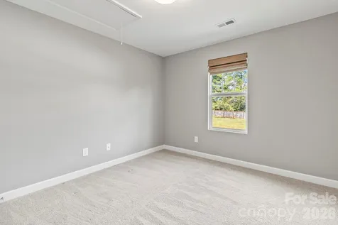 139 Wade Eaton Drive Mocksville NC 27028