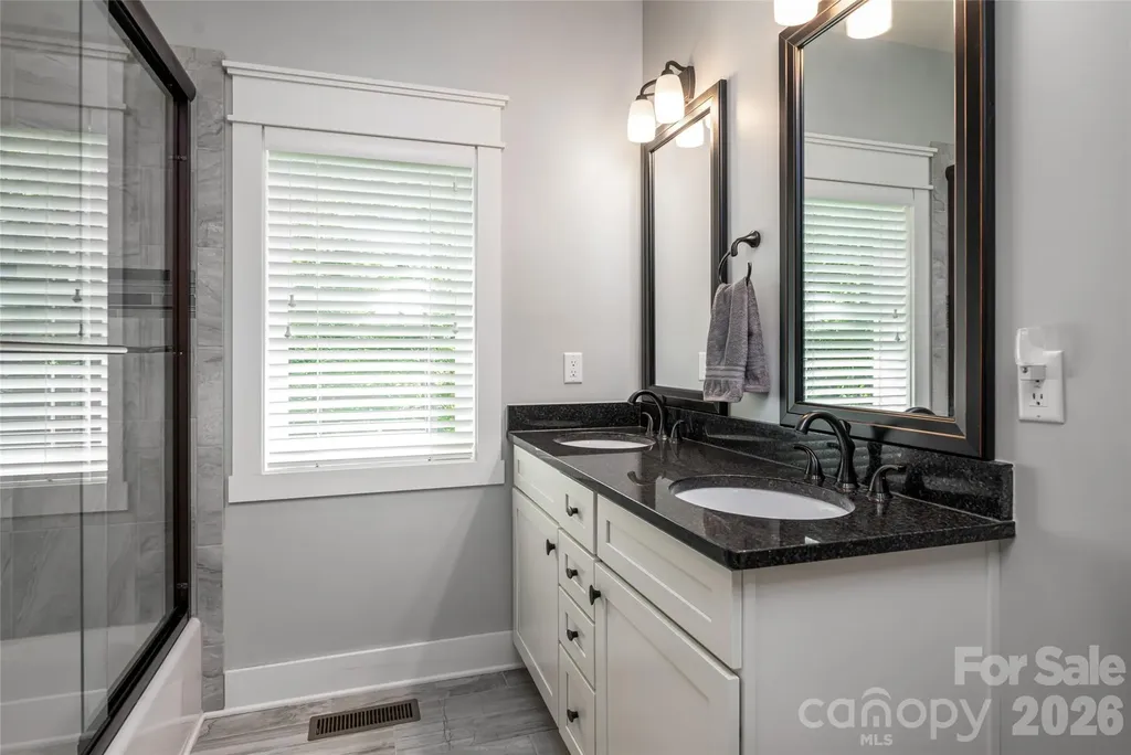 8 Sugarland Ridge Road Fairview NC 28730