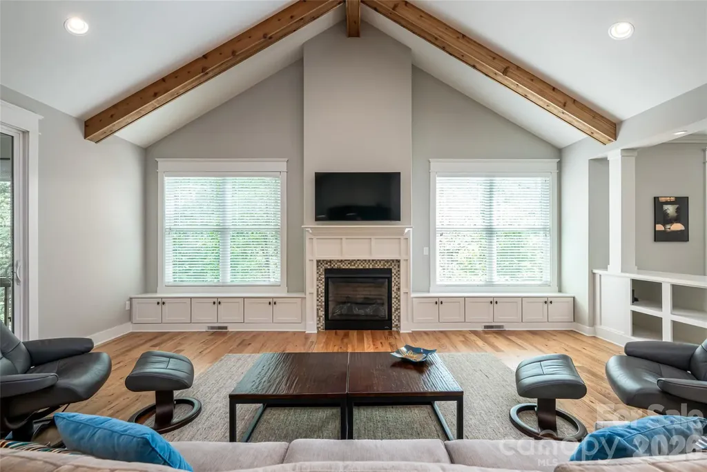 8 Sugarland Ridge Road Fairview NC 28730