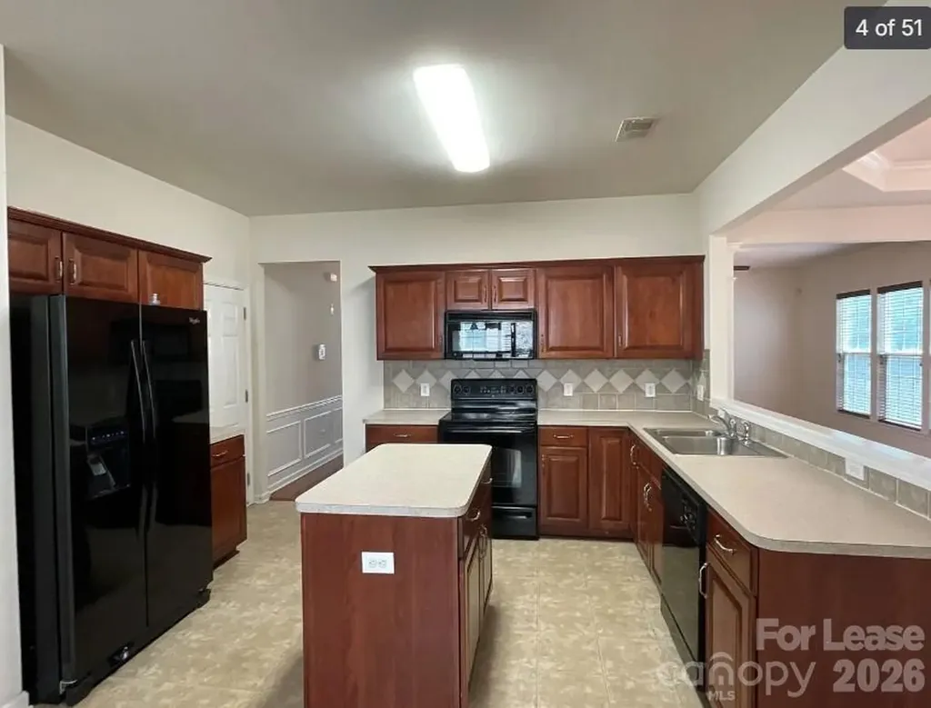 11142 Cypress View Drive Charlotte NC 28262