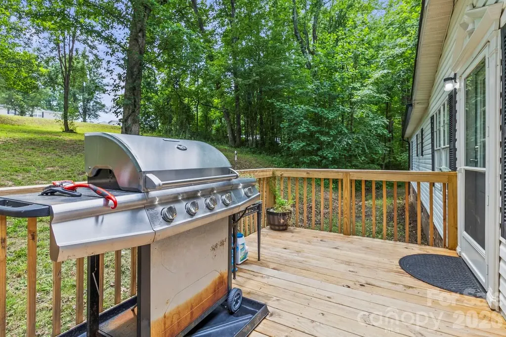 4265 Dry Pond Lane Conover NC 28613