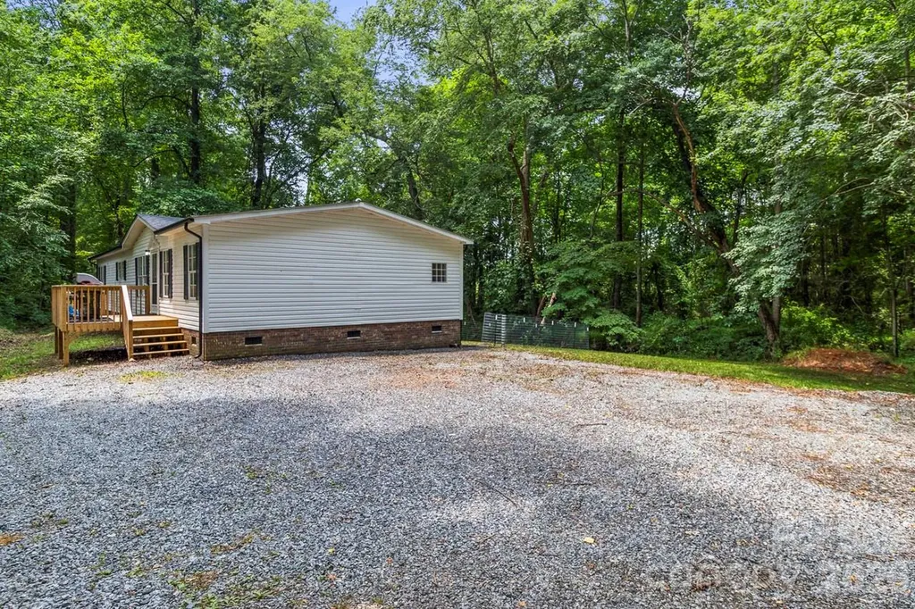 4265 Dry Pond Lane Conover NC 28613