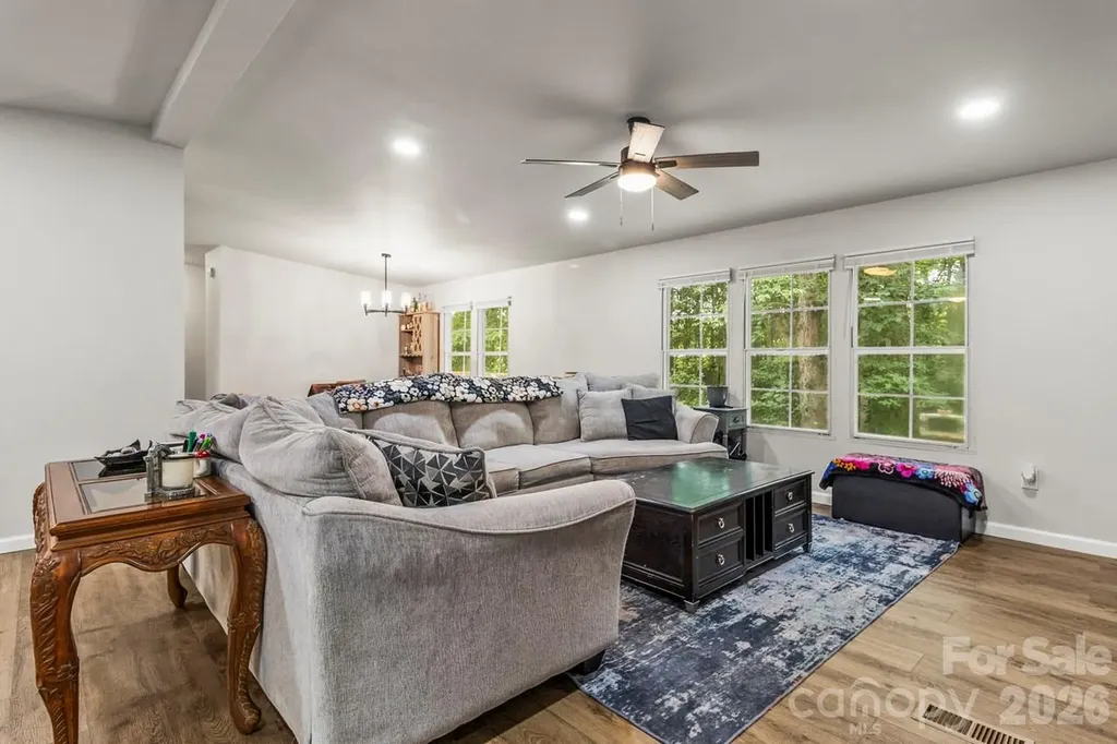 4265 Dry Pond Lane Conover NC 28613