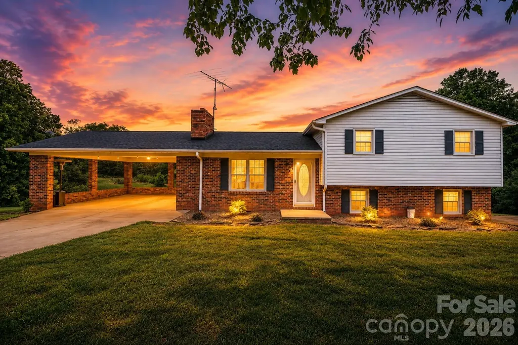 6878 Gracie Lane Vale NC 28168