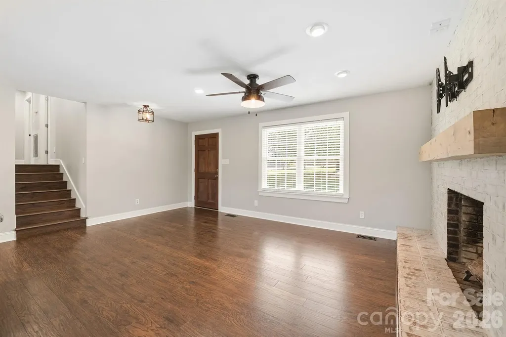 6878 Gracie Lane Vale NC 28168