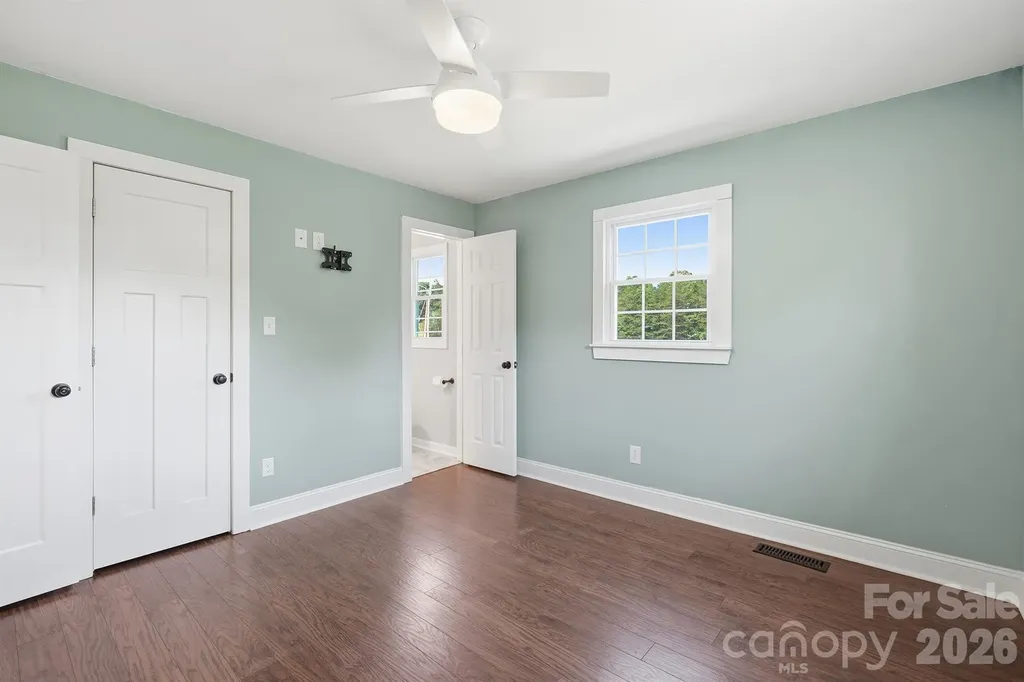 6878 Gracie Lane Vale NC 28168