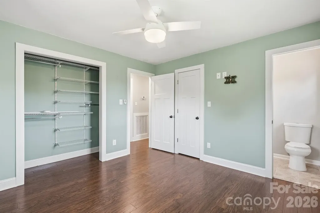 6878 Gracie Lane Vale NC 28168