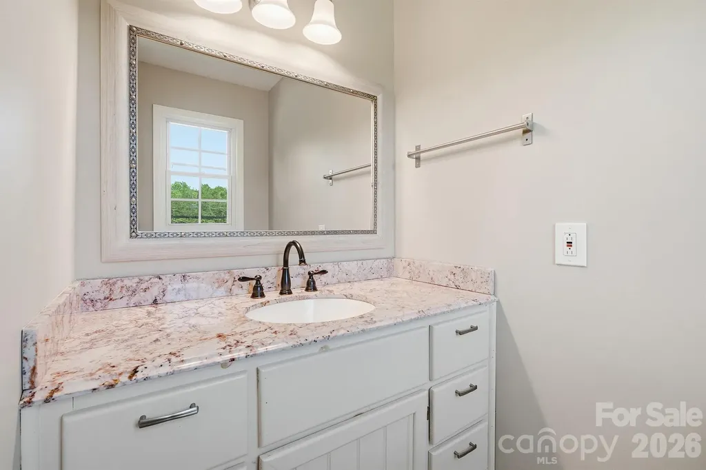 6878 Gracie Lane Vale NC 28168