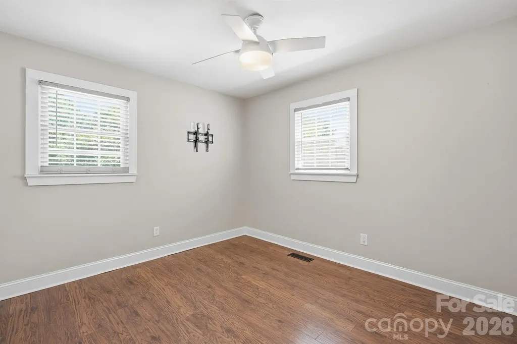 6878 Gracie Lane Vale NC 28168
