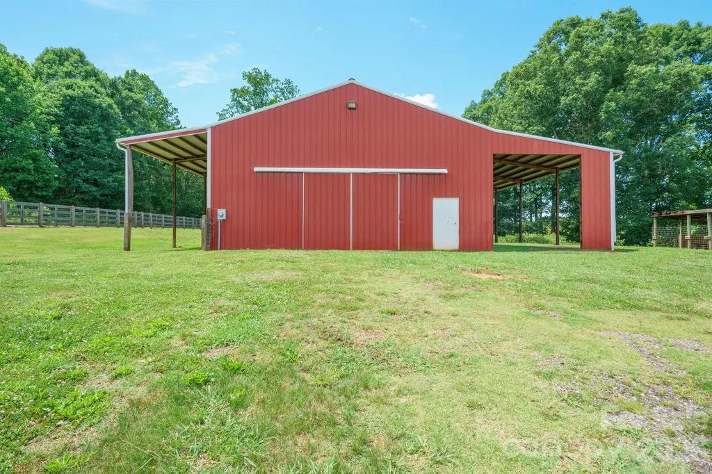 6878 Gracie Lane Vale NC 28168