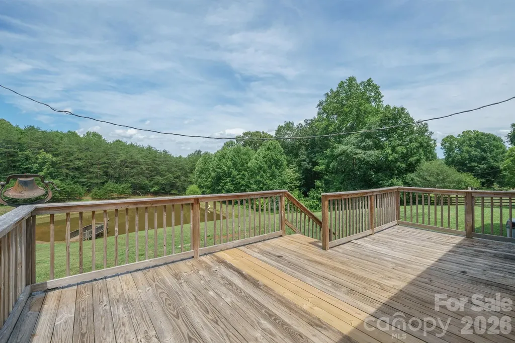 6878 Gracie Lane Vale NC 28168