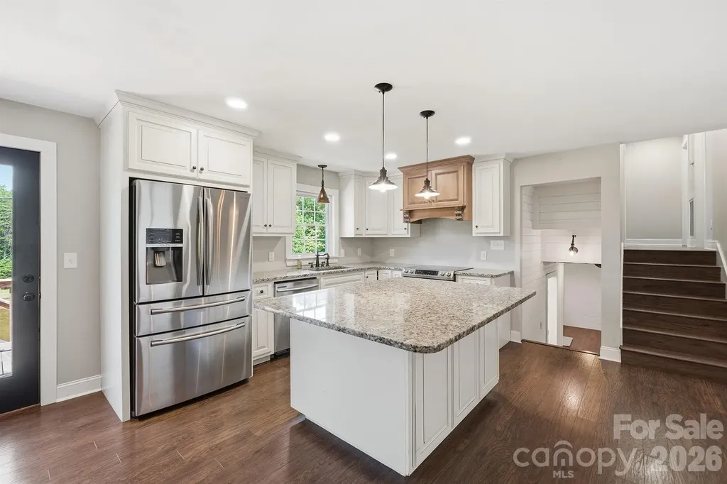 6878 Gracie Lane Vale NC 28168