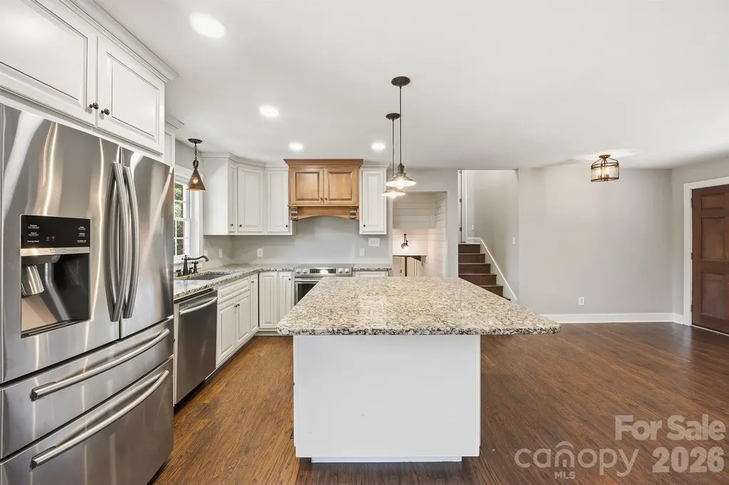 6878 Gracie Lane Vale NC 28168