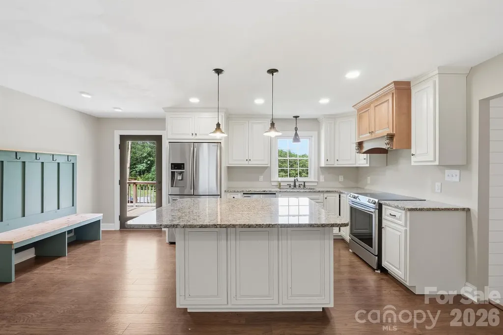 6878 Gracie Lane Vale NC 28168