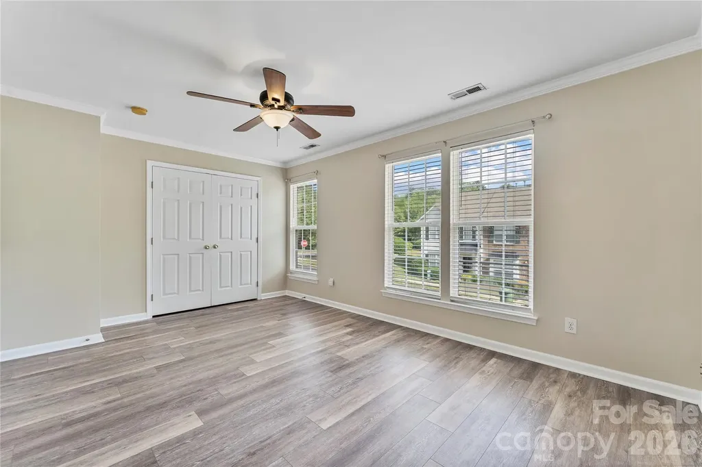 12353 Jessica Place Charlotte NC 28269
