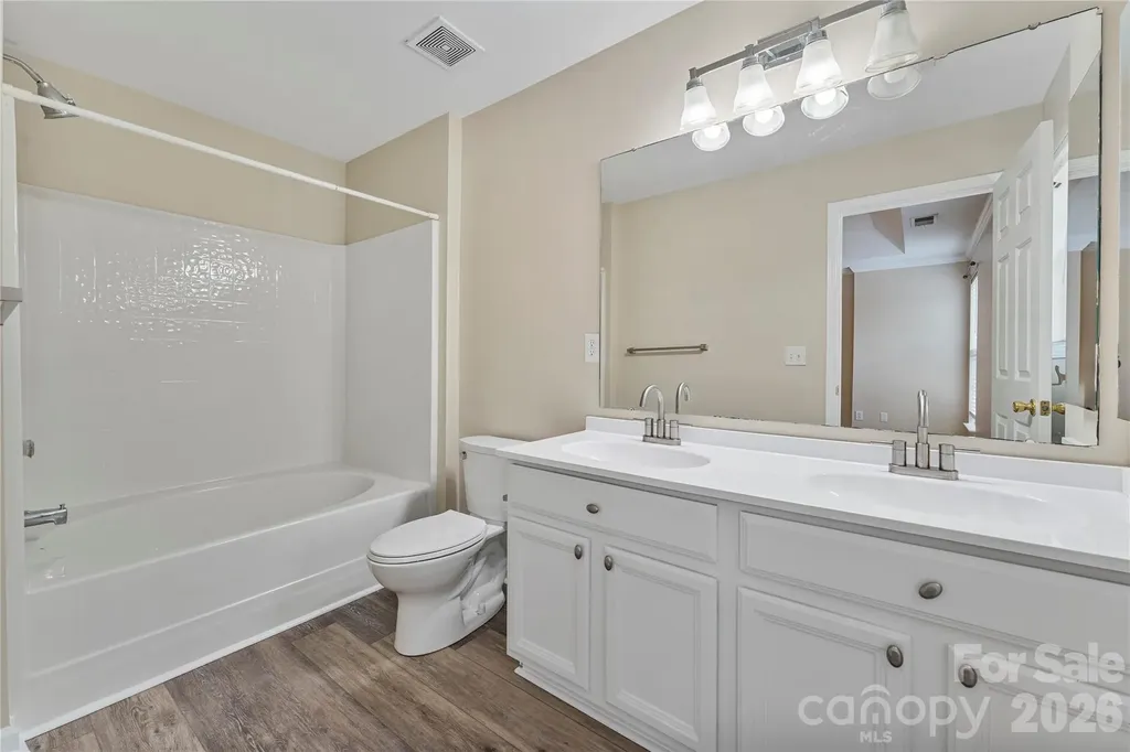 12353 Jessica Place Charlotte NC 28269