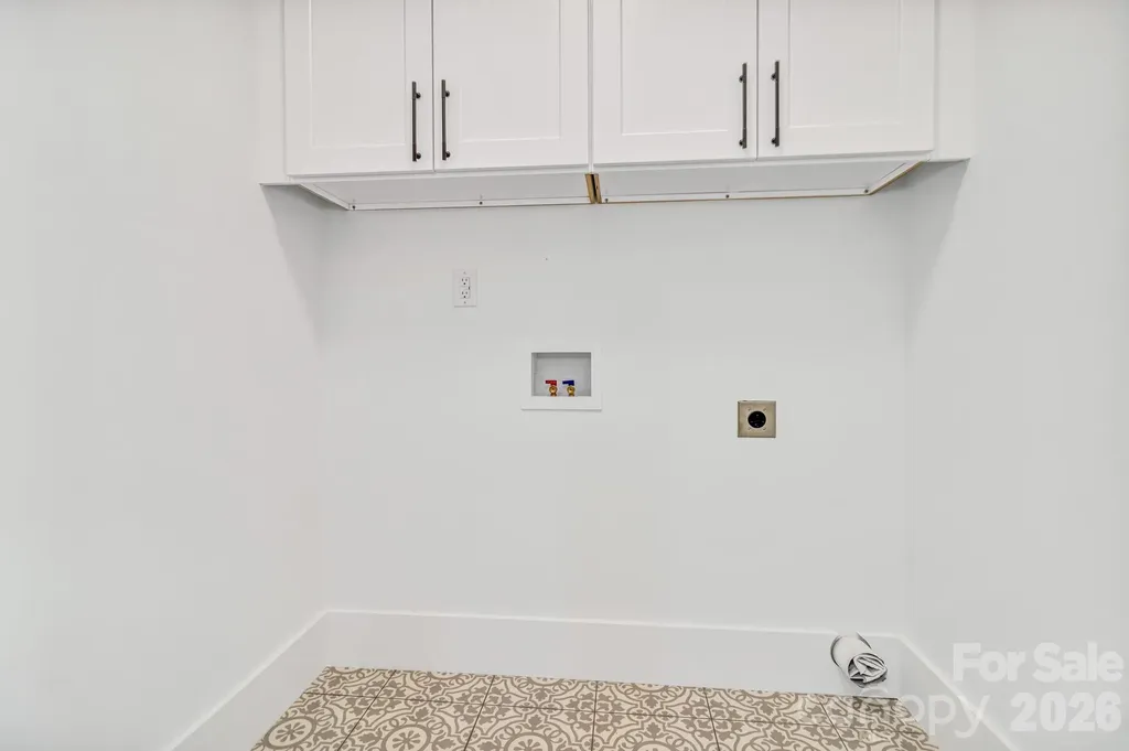80 Goldenwood Lane Mills River NC 28759