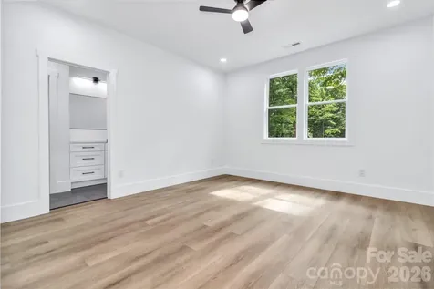 80 Goldenwood Lane Mills River NC 28759