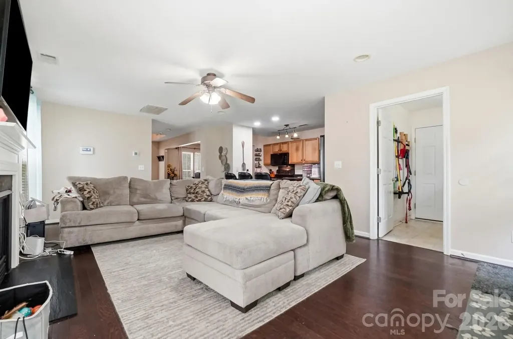 4008 Brandie Glen Road Charlotte NC 28269