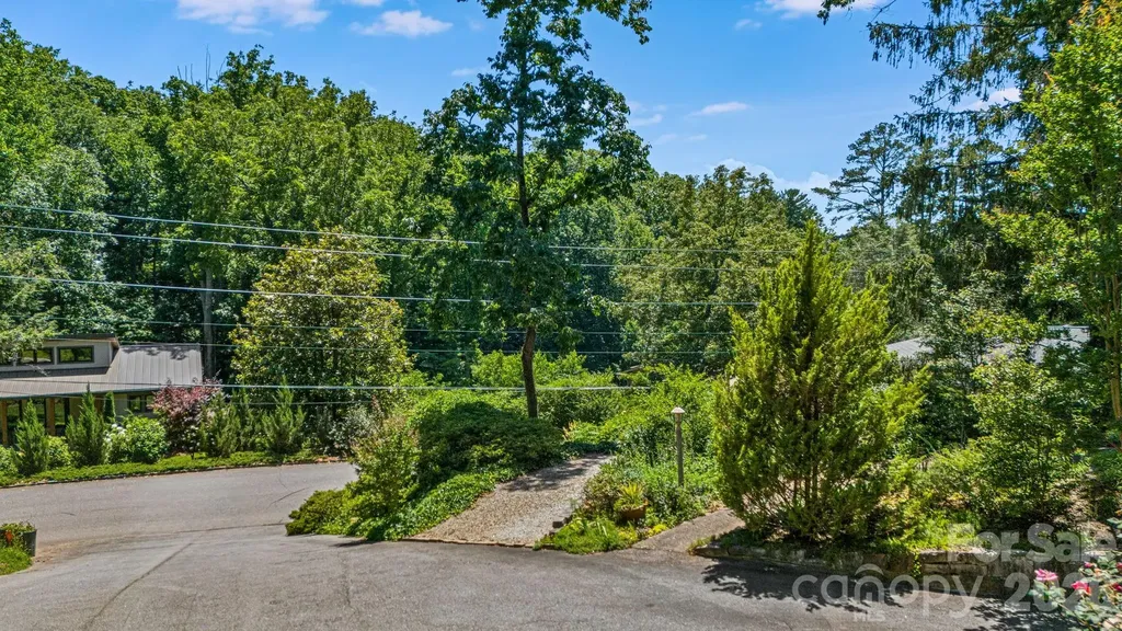 78 Grovewood Road Asheville NC 28804