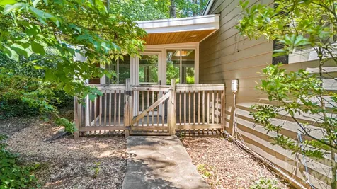 78 Grovewood Road Asheville NC 28804
