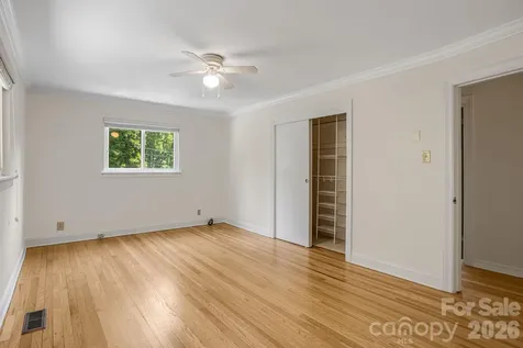 78 Grovewood Road Asheville NC 28804