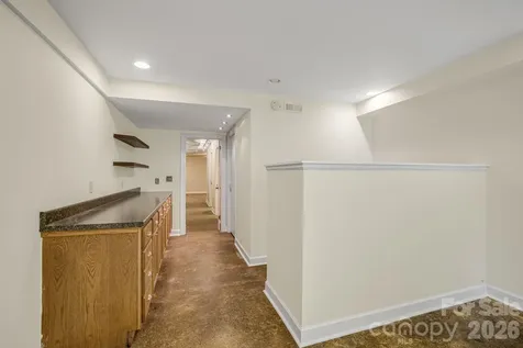 78 Grovewood Road Asheville NC 28804