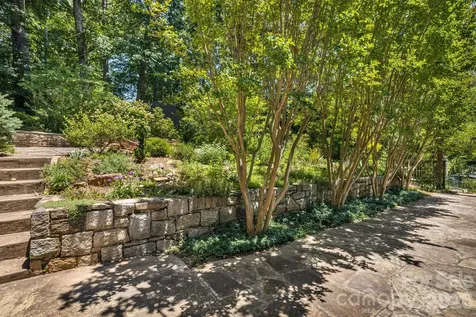 78 Grovewood Road Asheville NC 28804