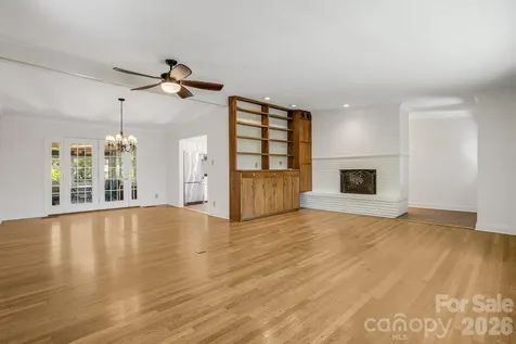 78 Grovewood Road Asheville NC 28804