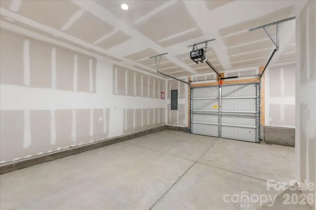 6008 Pivot Court Charlotte NC 28205