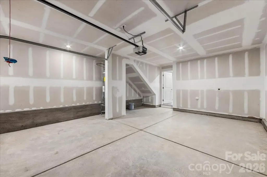 6008 Pivot Court Charlotte NC 28205